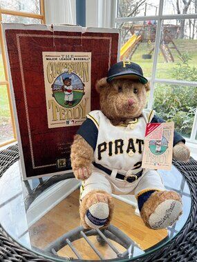 Cooperstown Bear Roberto Clemente